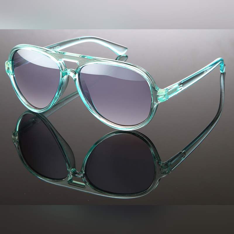 Alternative view of Lyseblå transparente Millionaire solbriller i Aviator stil - Giethoorn | Mørke fade glas